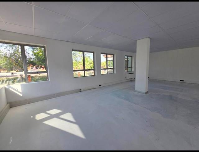 BUSINESS PROPERTY TO RENT IN FAERIE GLEN